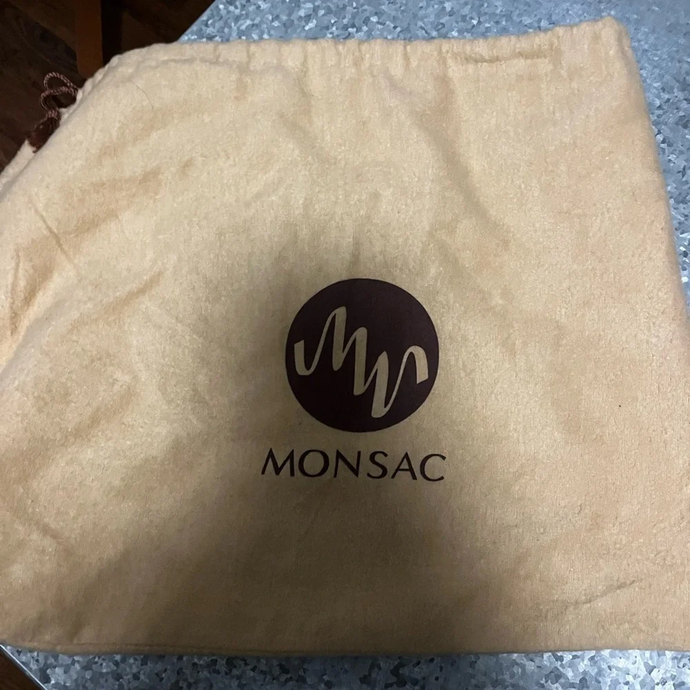 Monsac Small Italian Leather Crossbody/shoulder bag
